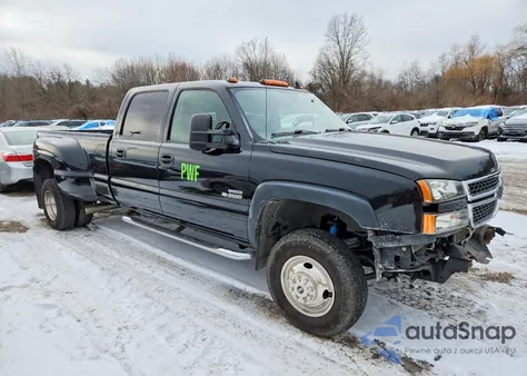 2006 Chevrolet Silverado K3500 z USA, uszkodzony, nr VIN 1GCJK33D36F254211